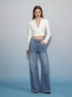 Elegant Cropped Blazer with Slim Lapel
