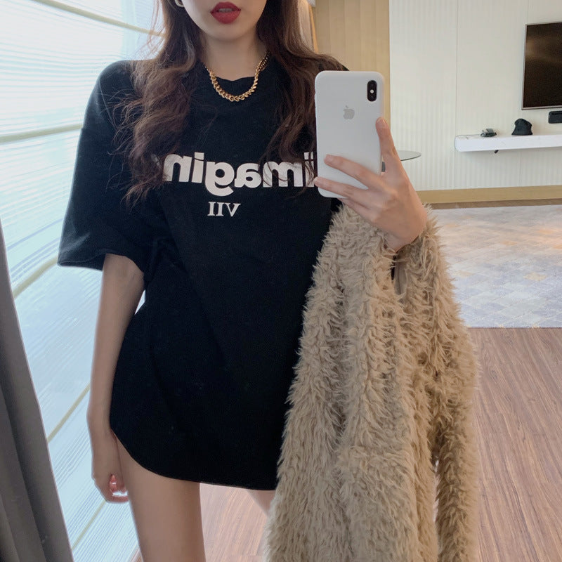 Women's Comfortable Oversized T-Shirt with Creative Print