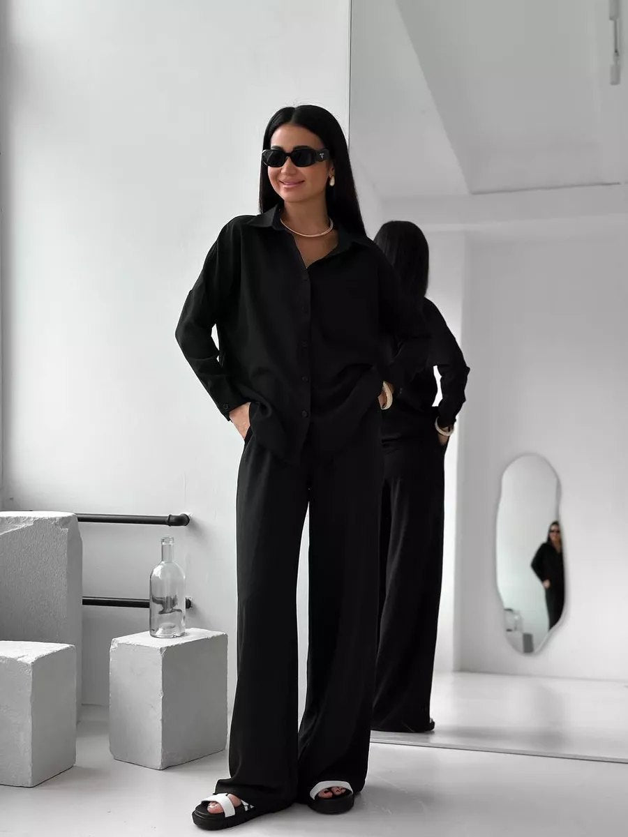 Casual Women's Oversized Blouse with Pockets