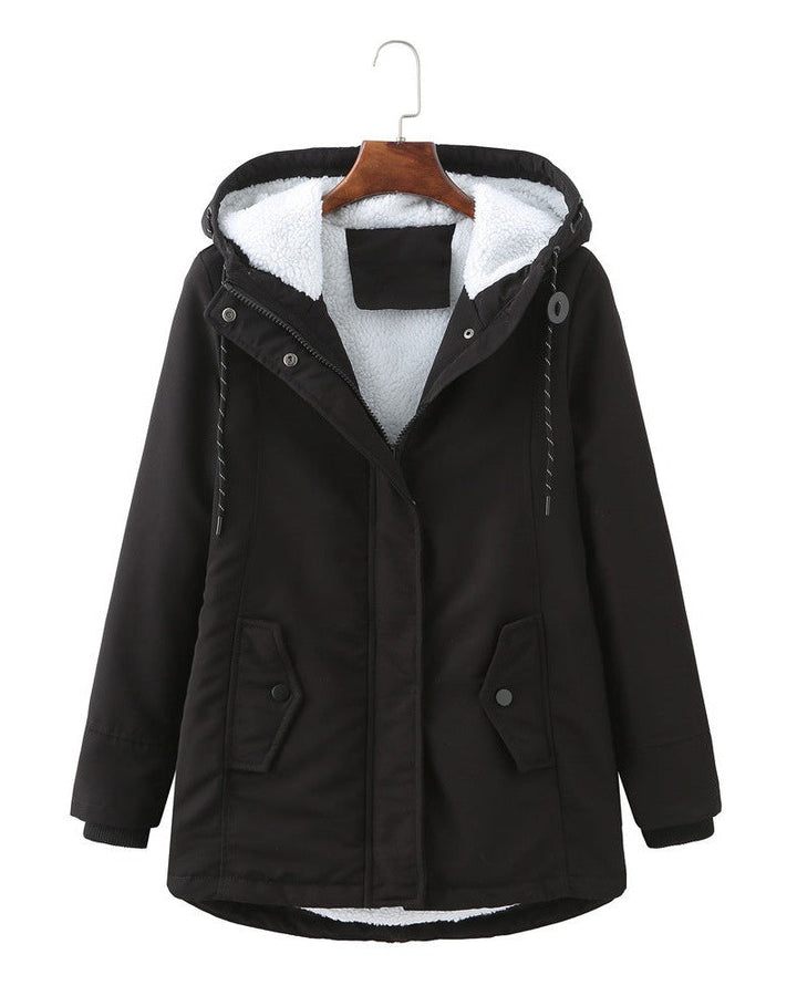 Luxurious women's winter coat