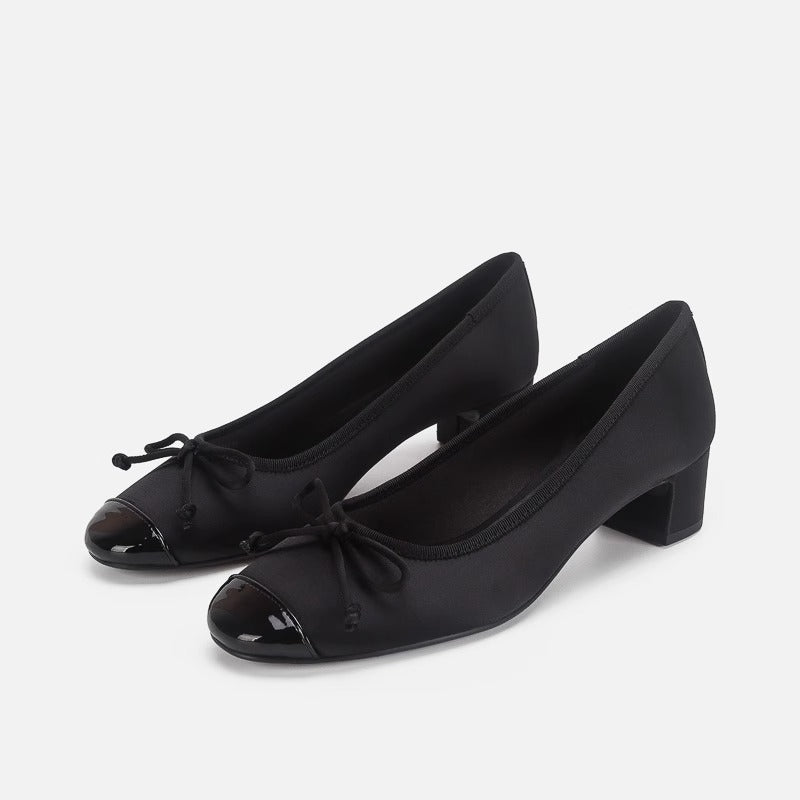 Women's Ballet Flats with Elegant Bow Detail and Glossy Finish