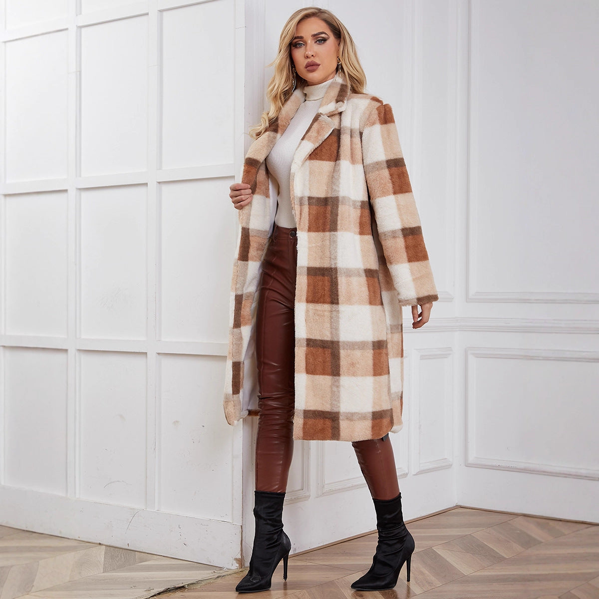 Women's Fluffy Plaid Coat with Elegant Lapel and Practical Pockets