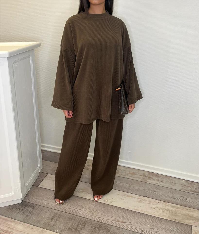 Women's Comfortable and Stylish Ribbed Knit Lounge Set