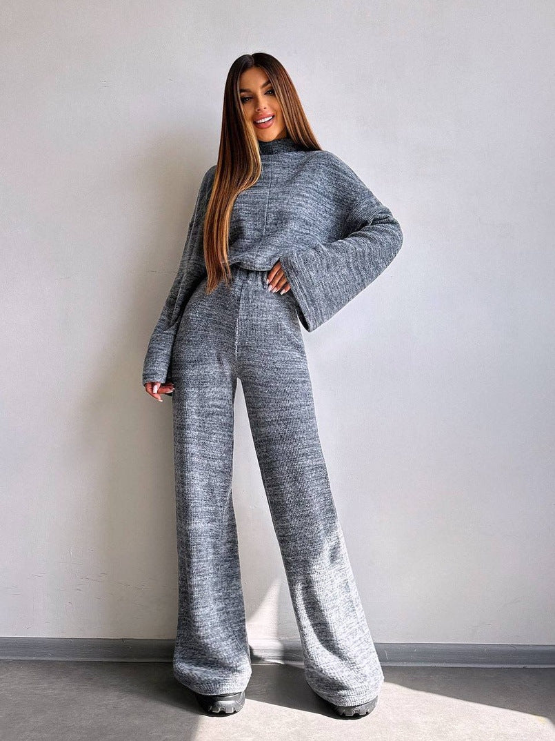 Women Comfortable Sweat Loungewear Suit with Wide Cut and High Sleeves