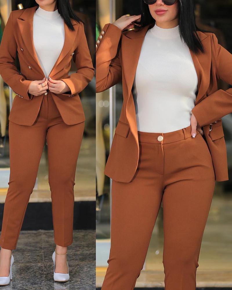 Women's Elegant Suit Set with Tailored Blazer and Slim Trousers