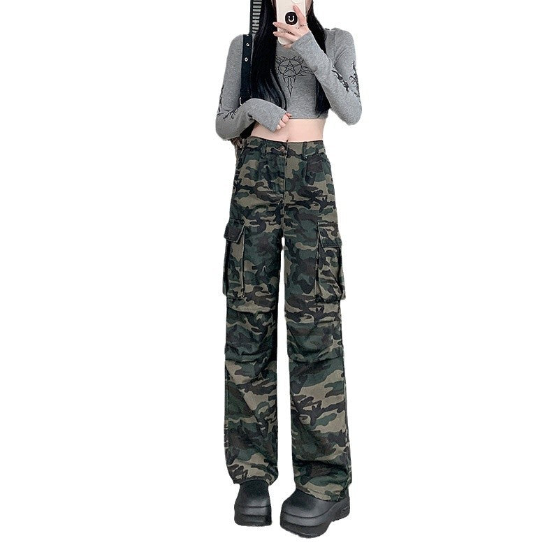 Women's Cargo Pants in Fashionable Camouflage Design with Practical Pockets