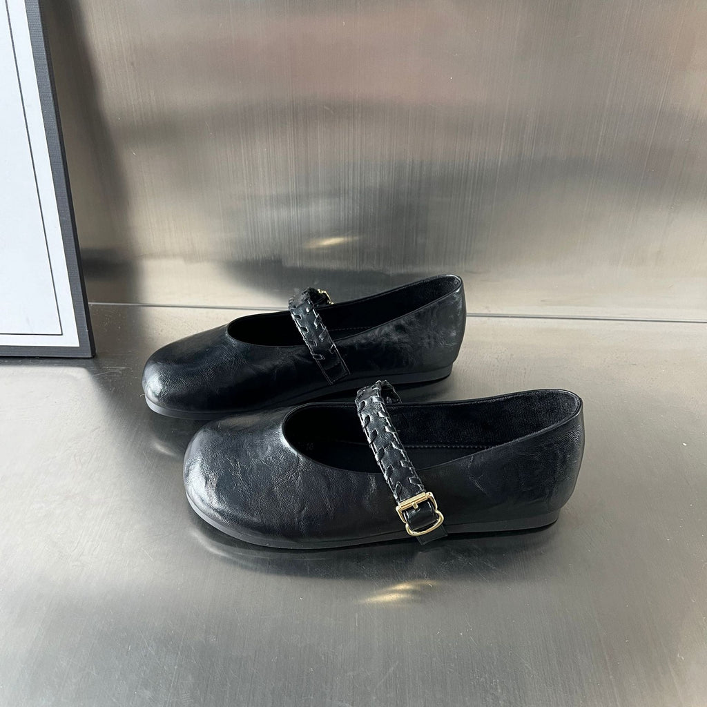 Women's Ballet Flats with Elegant Strap and Comfortable Insole