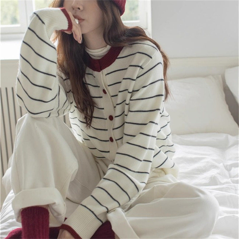 Women's Cozy Knit Cardigan with Youthful Striped Pattern and Practical Button Closure