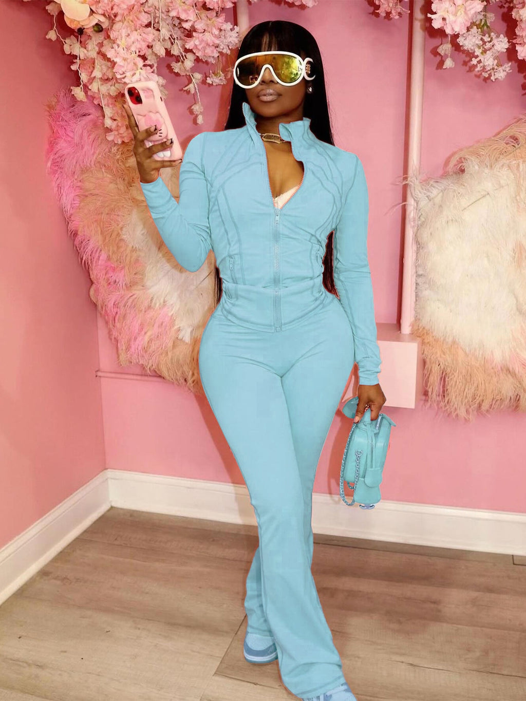 Figure-Hugging Tracksuit with Zipper and Flared Leg