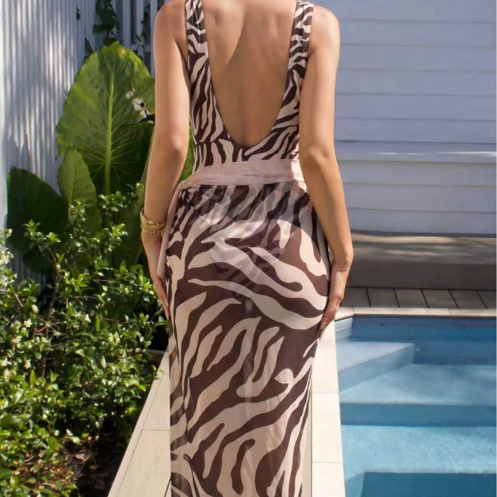 Women's Elegant V-Neck Beachwear Set with Belt