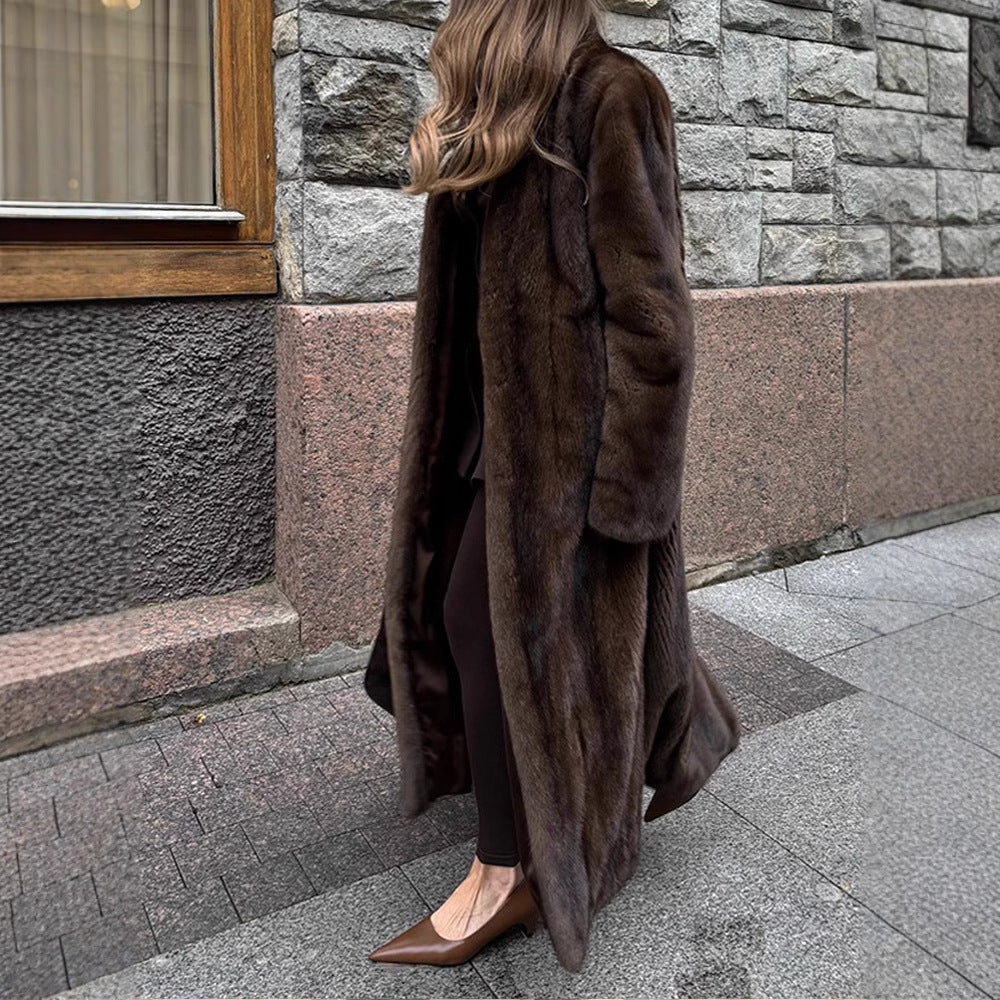 Women's Elegant and Fluffy Long Faux Fur Coat