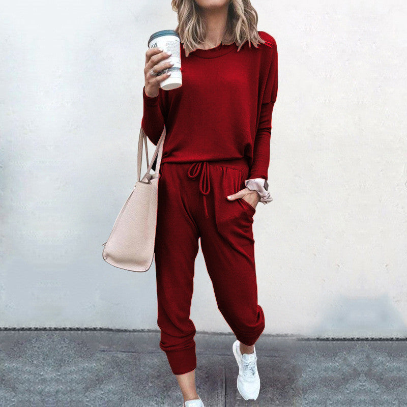 Women's Comfortable Jumpsuit with Fashionable Round Neck and Adjustable Waist