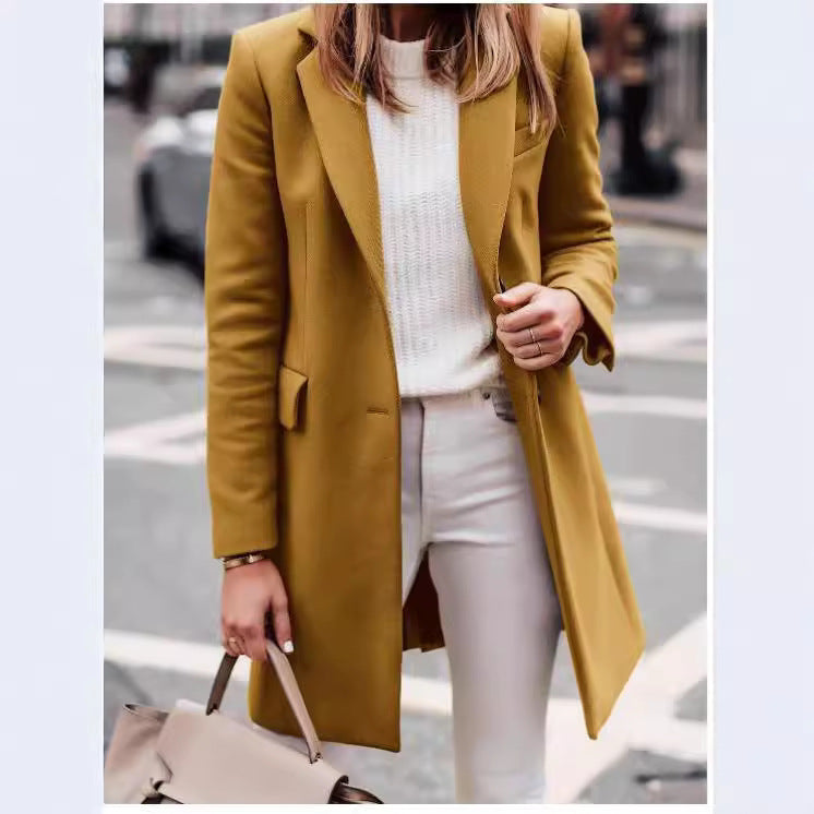 Women's Elegant, Tailored Coat in High-Quality Fabric