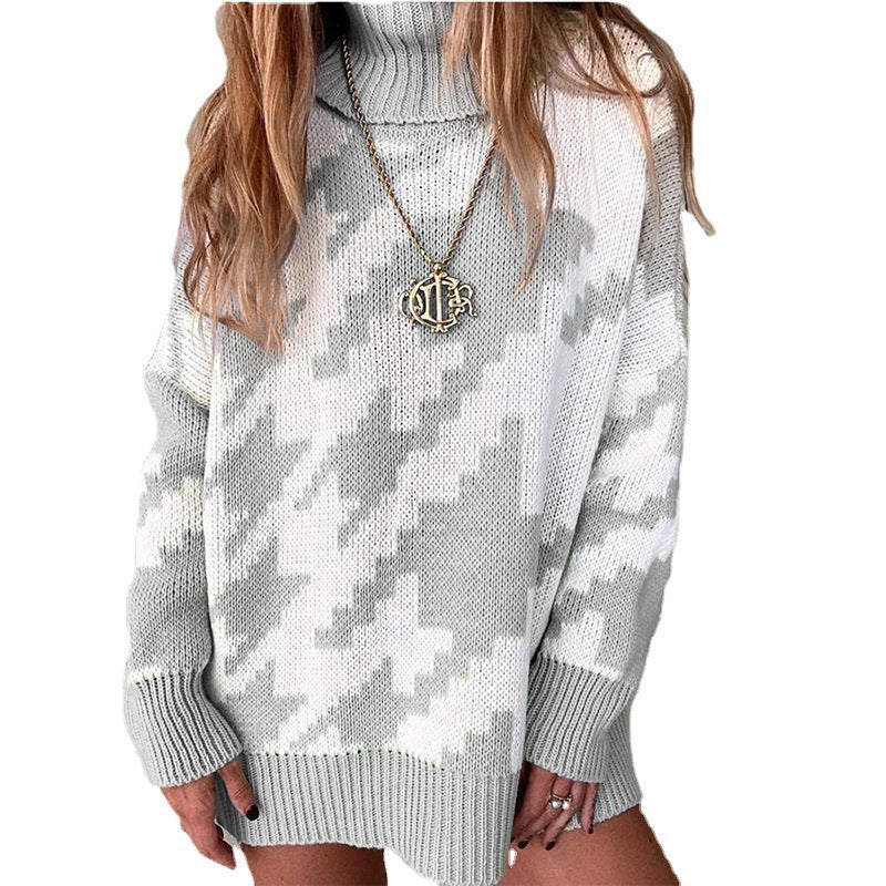 Women's Chunky Knit Sweater with Modern Chevron Pattern