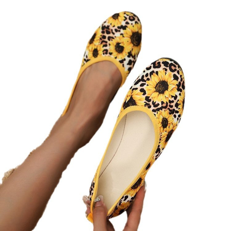 Women's Floral Ballet Flats with Flexible Footbed