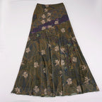 Women's Long Vintage-Style Floral Skirt with Flowing Cut