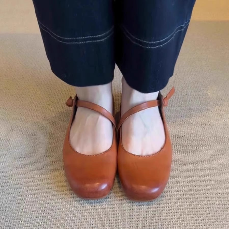 Women's Ballet Flats with Elegant Strap Closure and Soft Insole