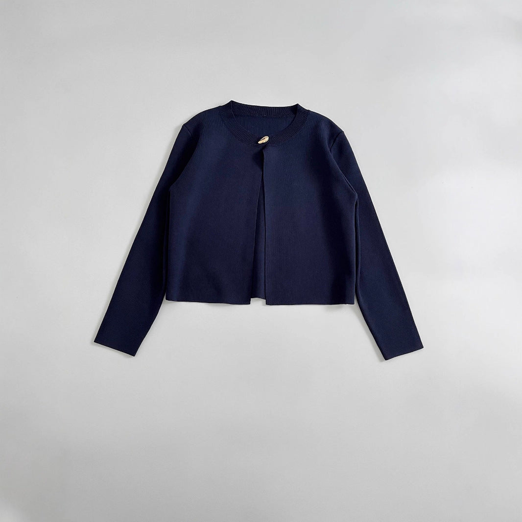 Women's Elegant Cardigan with Decorative Button Details