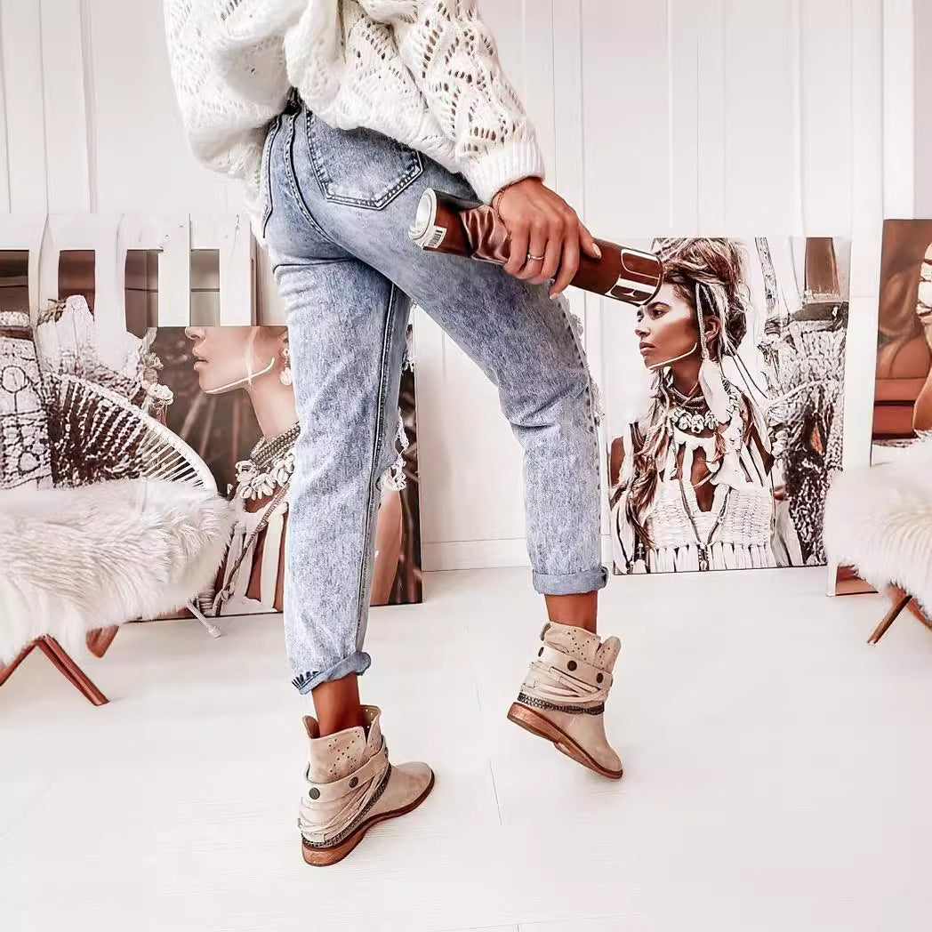 Women's Boyfriend Jeans with Destroyed Details