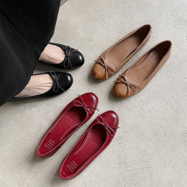 Women's Ballet Flats with Decorative Bow Detail