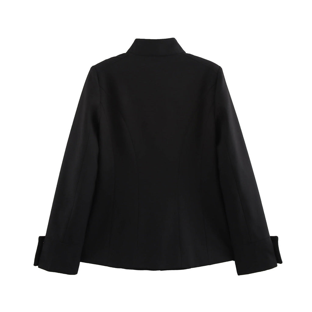 Elegant Short Jacket with Decorative Buttons