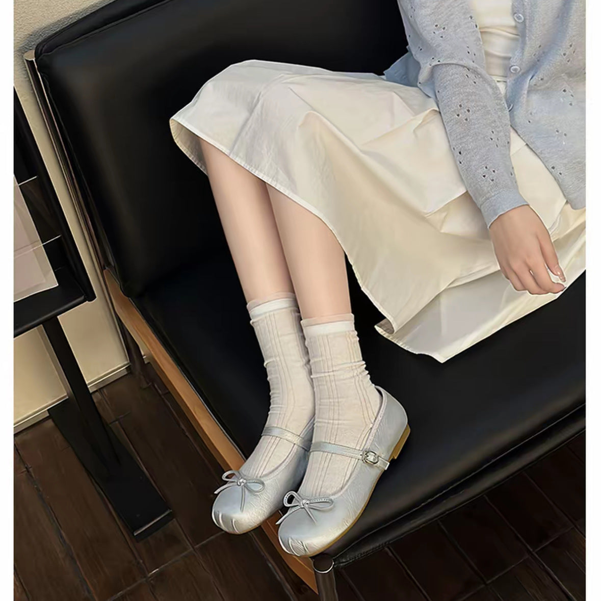 Women's Ballet Flats with Elegant Shine and Playful Bow Detail