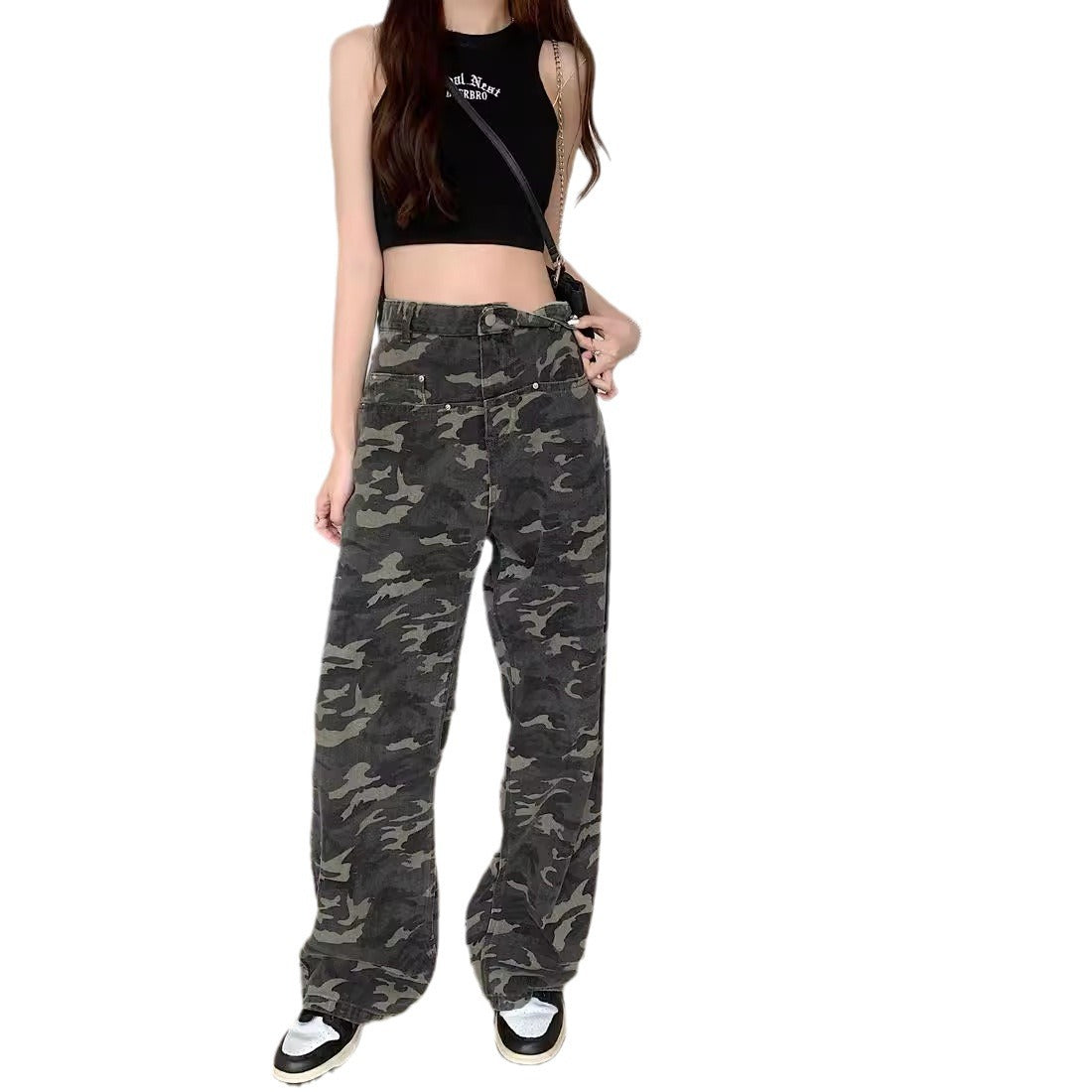 Women's Wide-Leg Cargo Pants with Camouflage Pattern