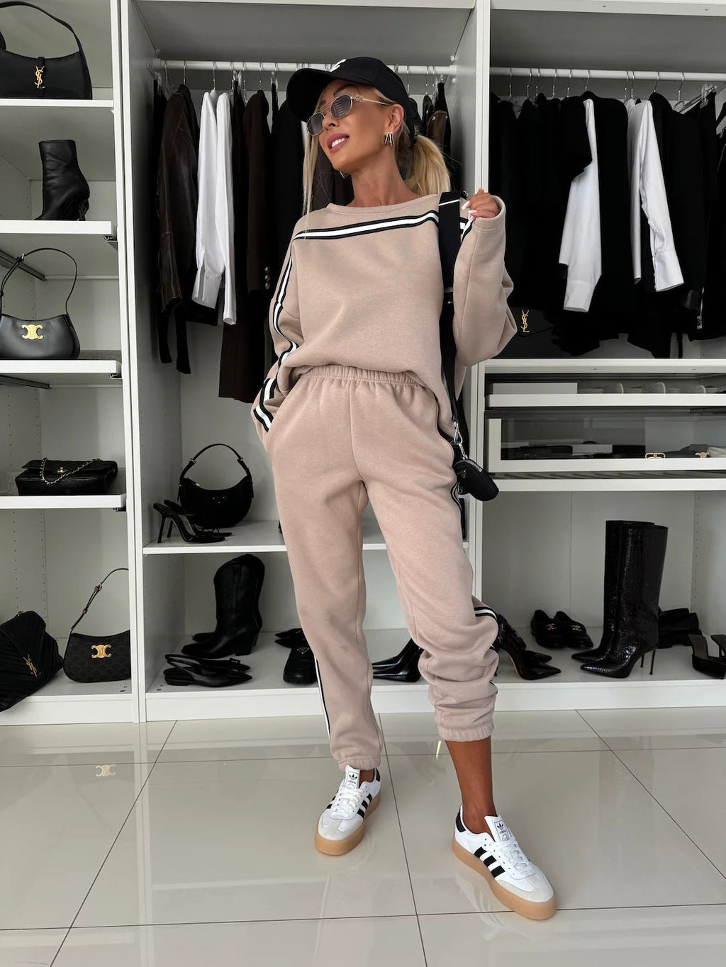 Women's Comfortable Sport Loungewear Set with Contrast Stripes
