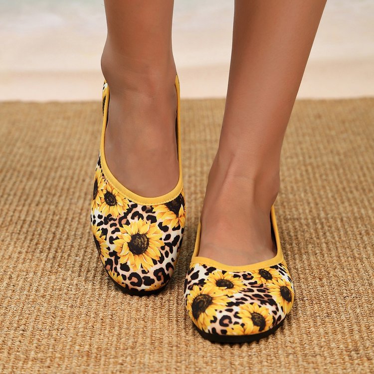 Women's Floral Ballet Flats with Flexible Footbed