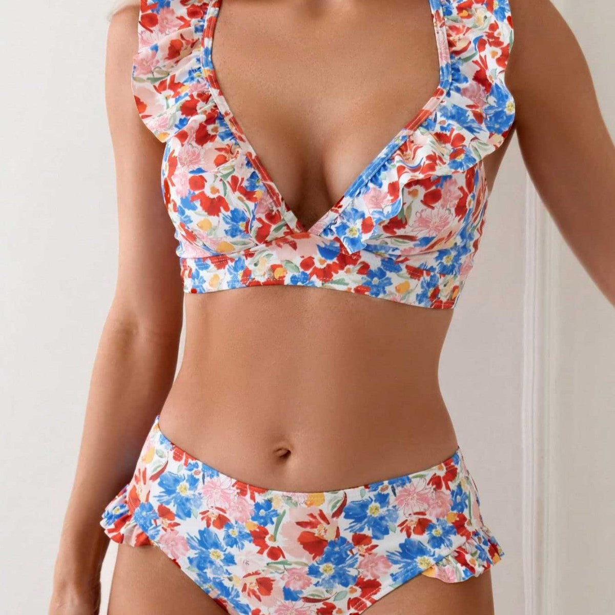 Women's Ruffled Floral Swim Set