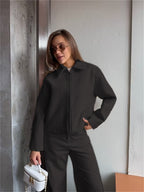 Women's Elegant Minimalist Zip Jacket