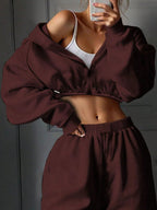 Women's Cropped Hoodie and Casual Sweatpants Set with Elastic Waist