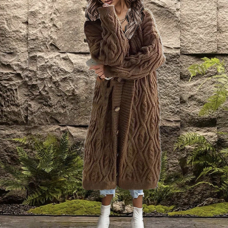 Women's Chunky Knit Coat with Elegant Cable Knit Structure and Buttons