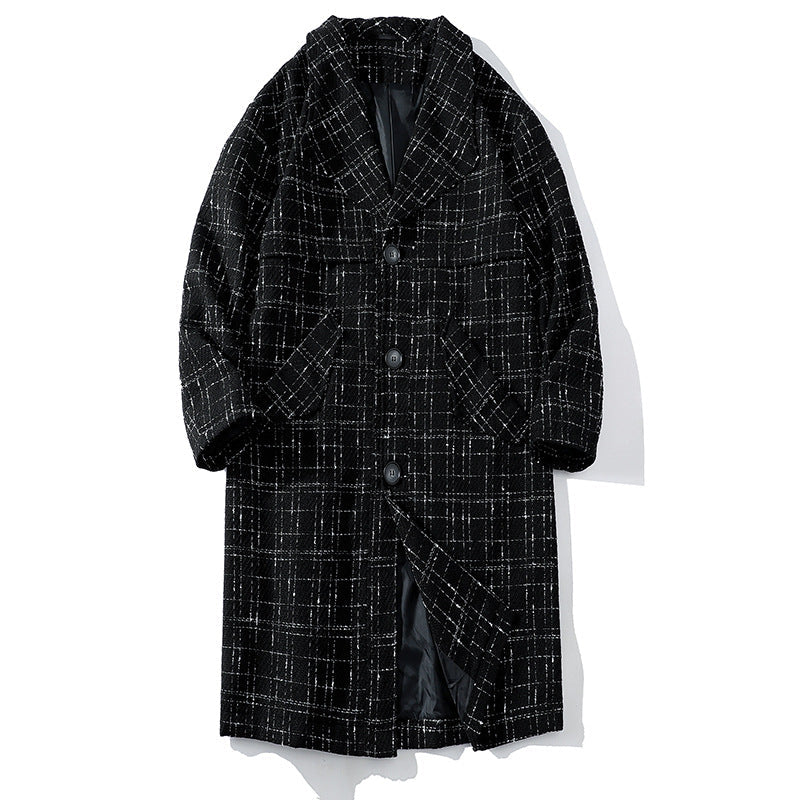 Women's Fashionable Plaid Coat with Elegant Cut