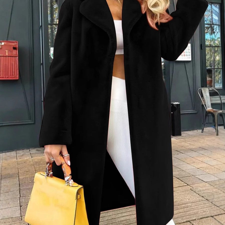 Women's Elegant Fleece Jacket with Modern Cut and Spacious Pockets