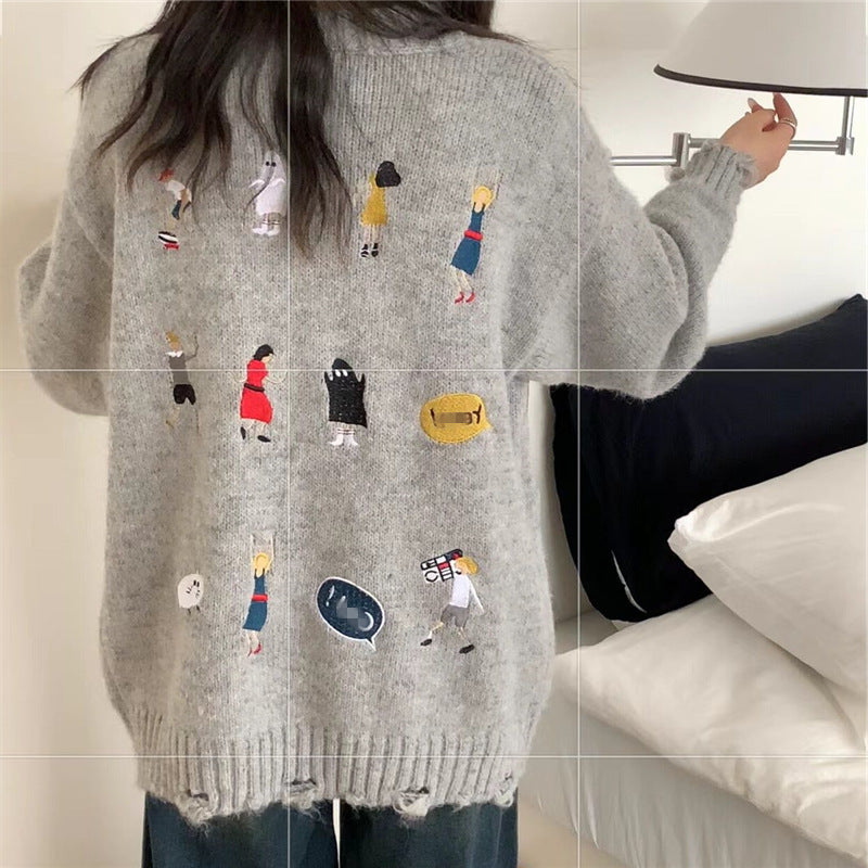 Women's Chunky Knit Cardigan with Pockets and Button Details
