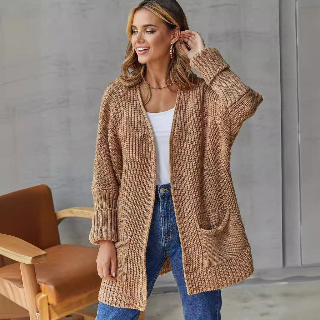 Women's Large Knit Cardigan with Ribbed Design and Pockets