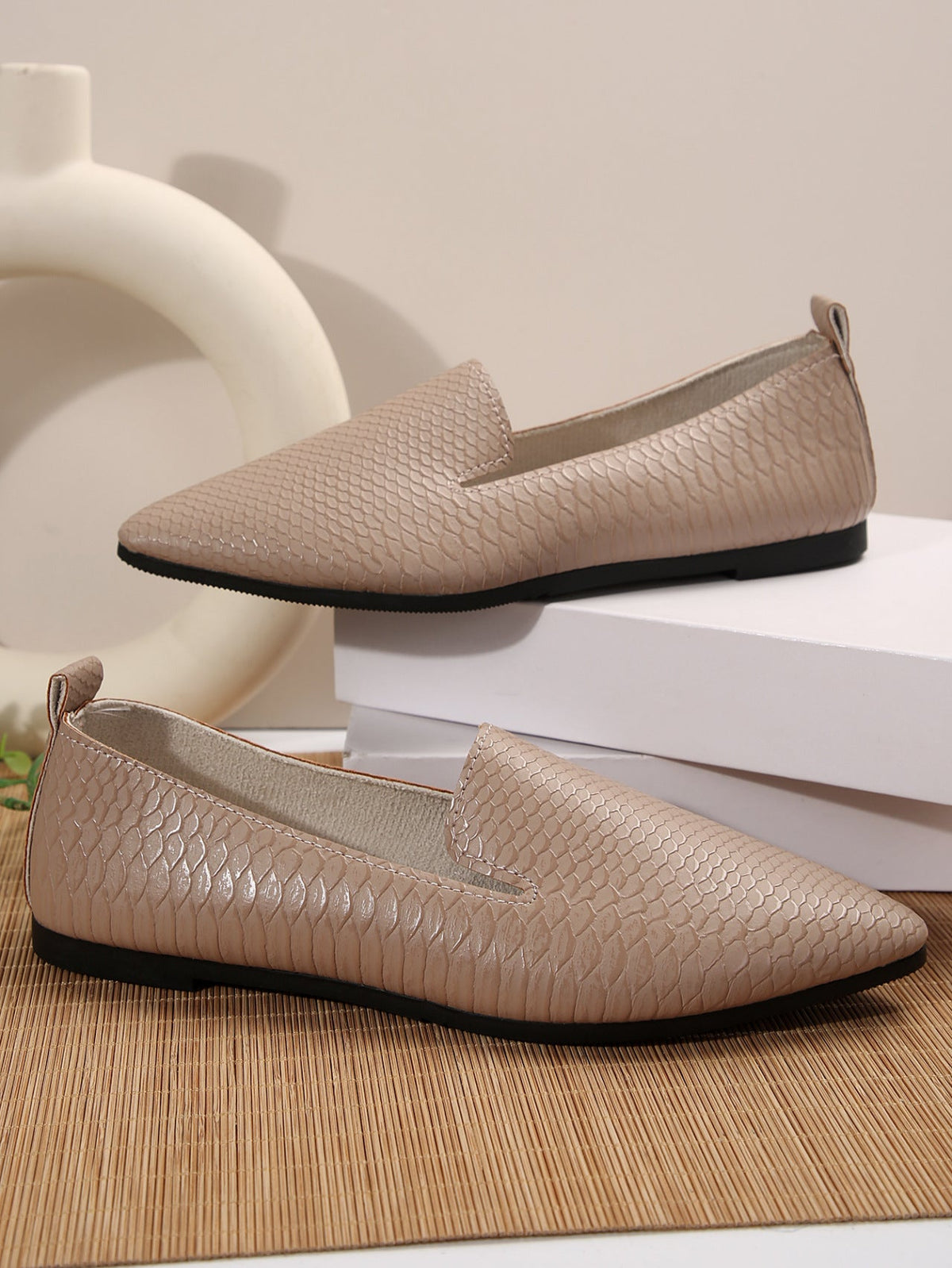 Women's Ballet Flats with Breathable Mesh and Flexible Footbed