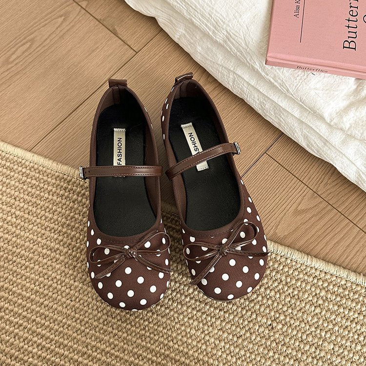 Women's Ballet Flats with Decorative Bow and Polka Dot Pattern