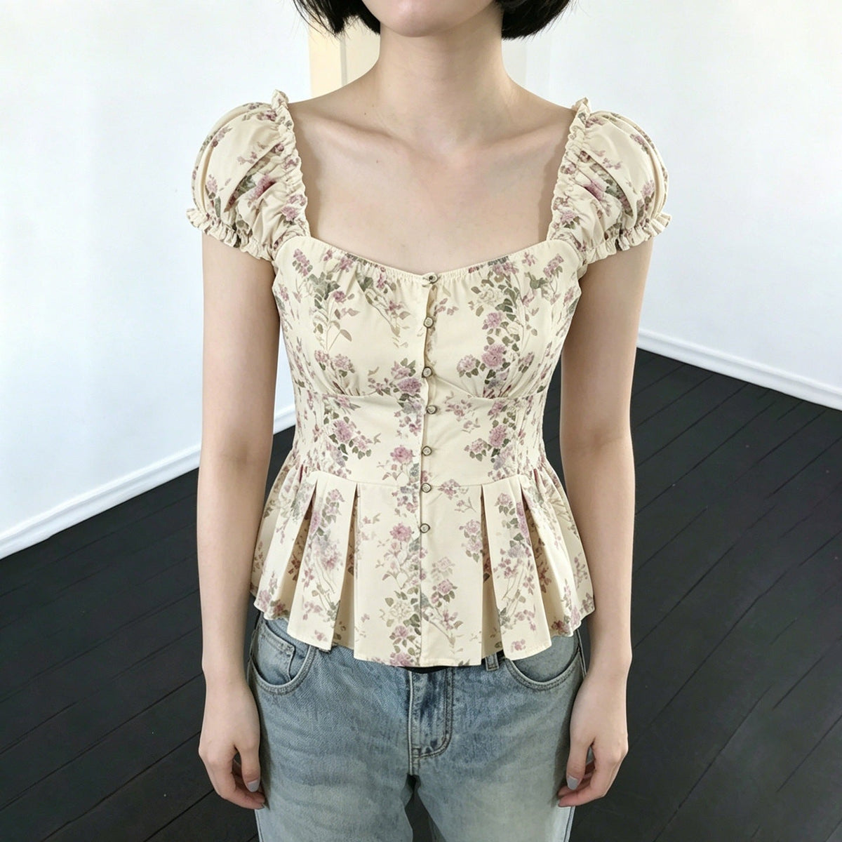 Women's Blouse with Floral Design and Ruffled Sleeves