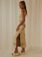 Women's Floral Knit Dress with Slim Fit and Sleeveless Design