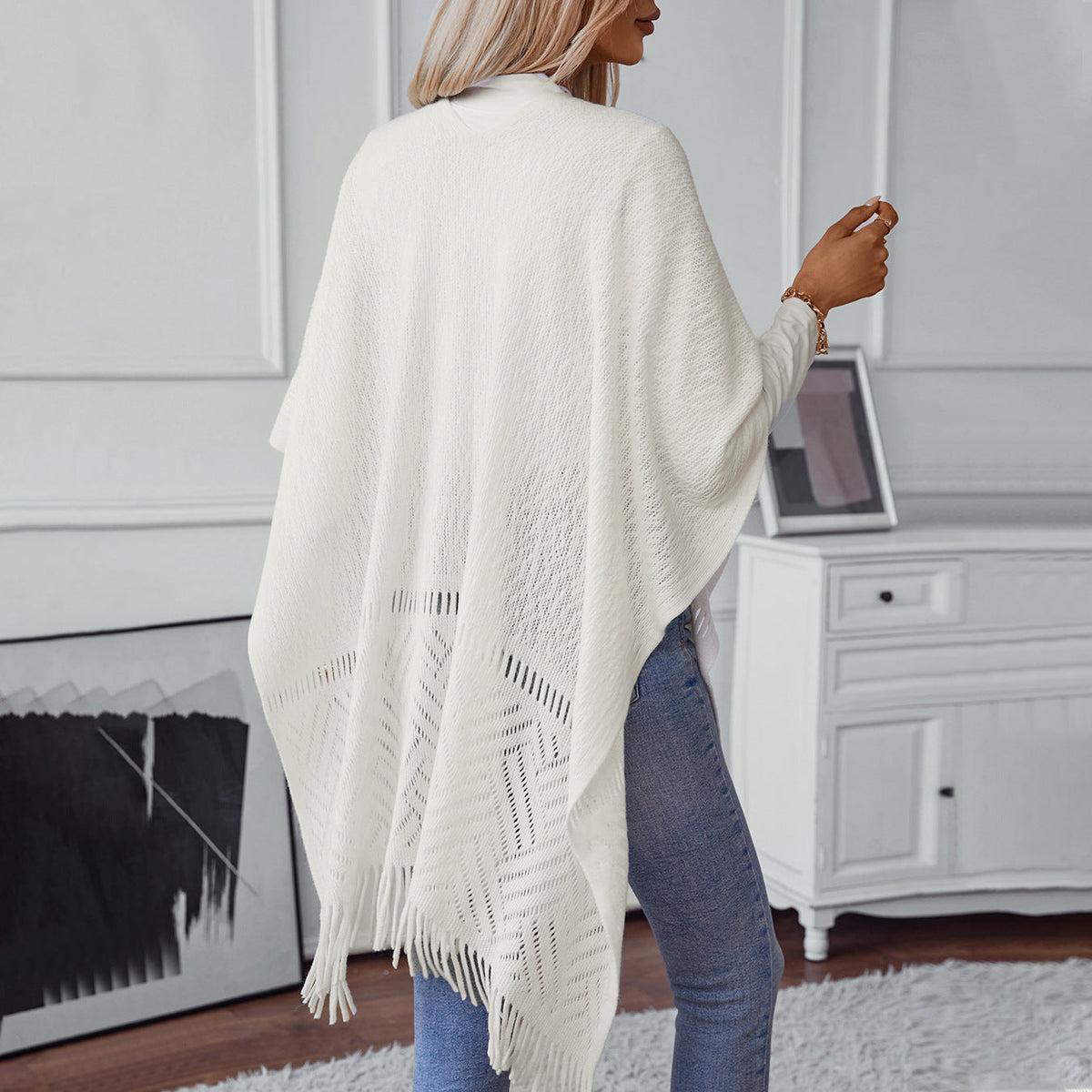 Elegant Knit Poncho with Fringed Details and Pattern