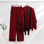 Elegant Knit Loungewear Set with Graphic Pattern and Wide Sleeves
