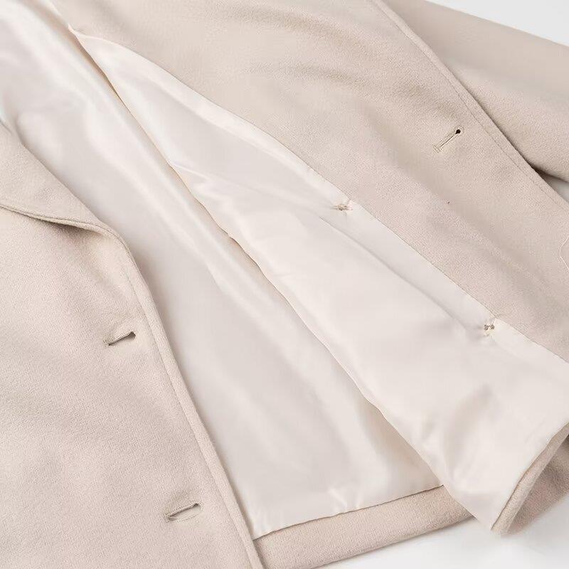 Women's Elegant Wool Jacket with Double-Breasted Button Placket and Modern Details