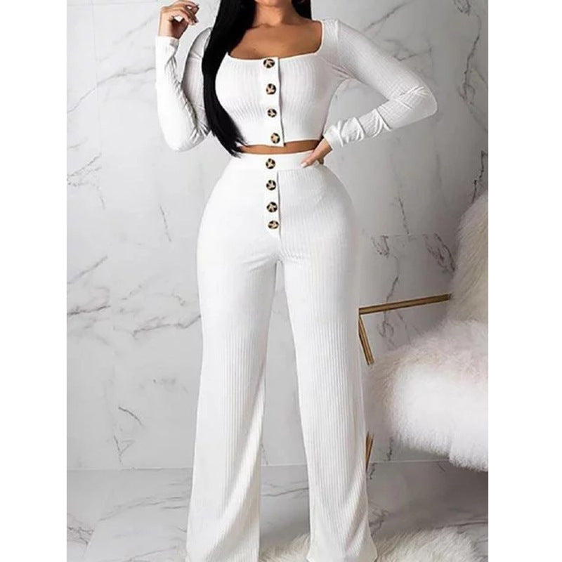 Women's Comfortable and Stylish 2-Piece Knit Suit with Button Details