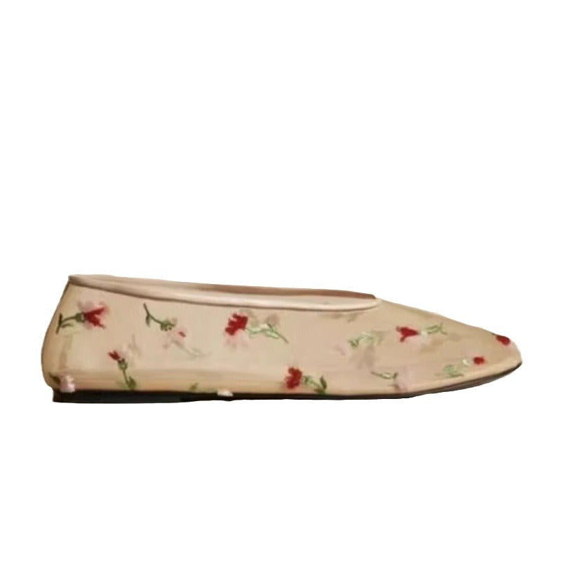 Women's Ballet Flats with Floral Embroidery and Comfortable Lining