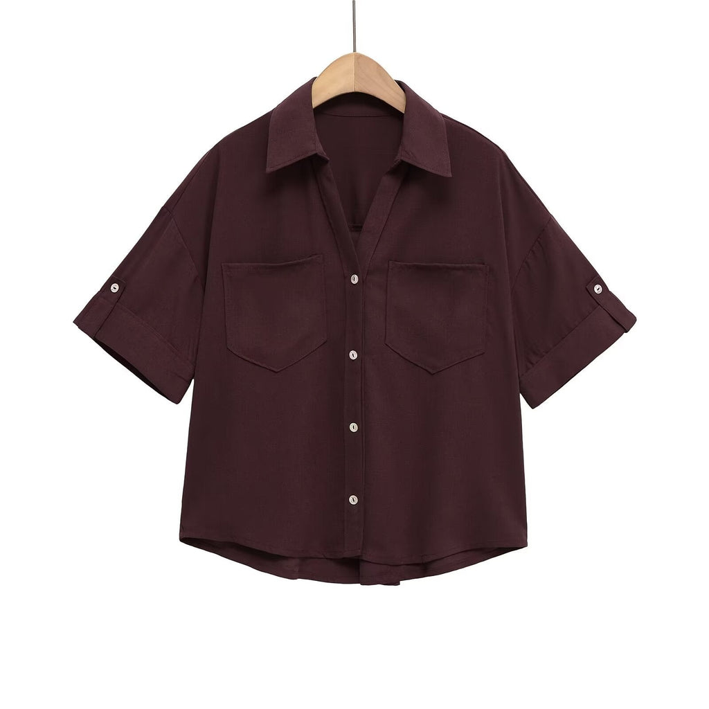 Women's Short Sleeve Shirt with Patch Pockets and Modern Cut