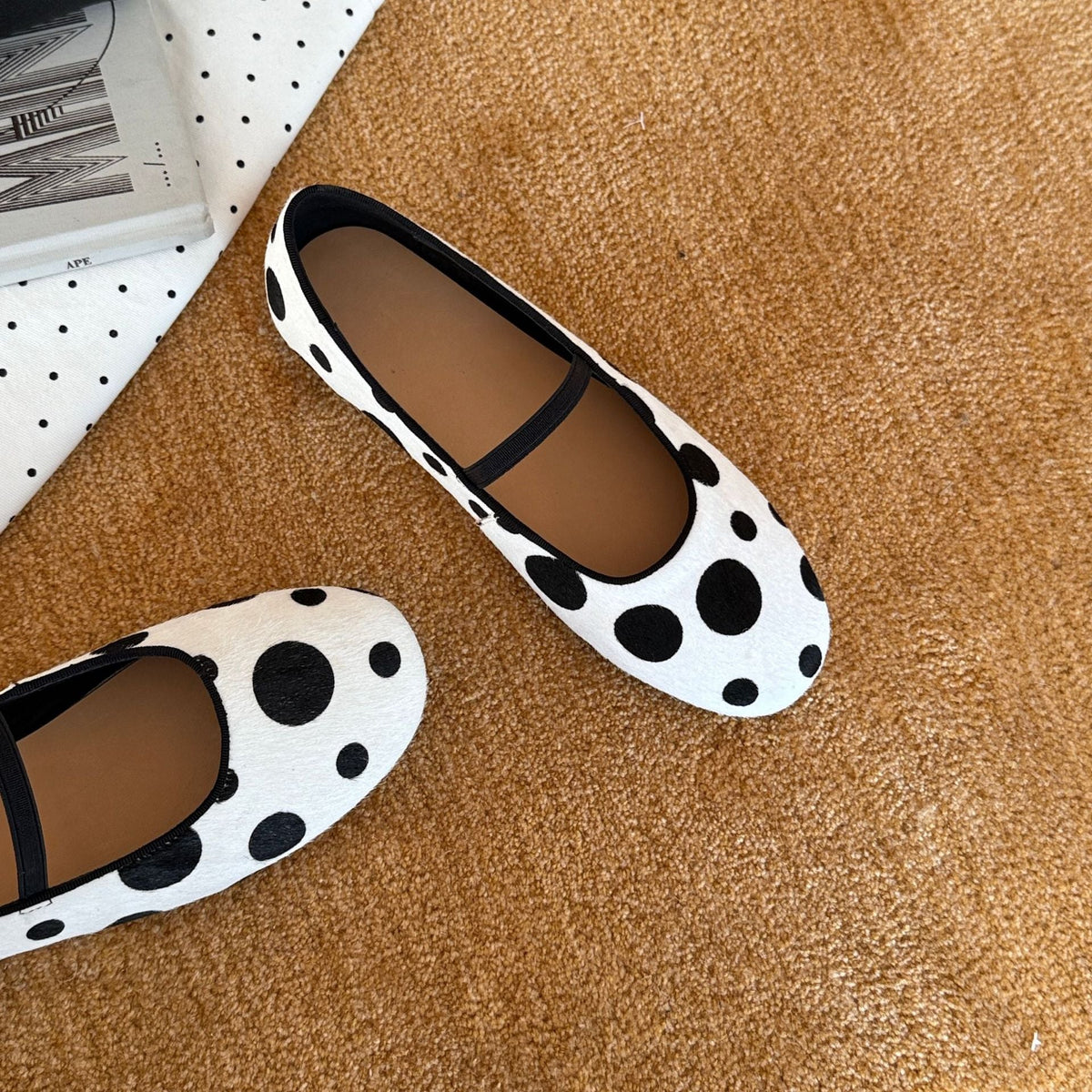 Women's Ballet Flats with Polka Dot Pattern and Non-Slip Sole