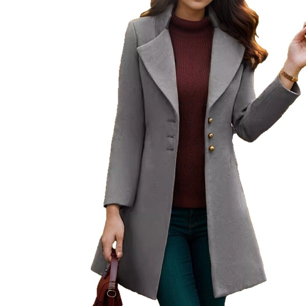 Women's Elegant Coat with Classic Cut and Decorative Buttons