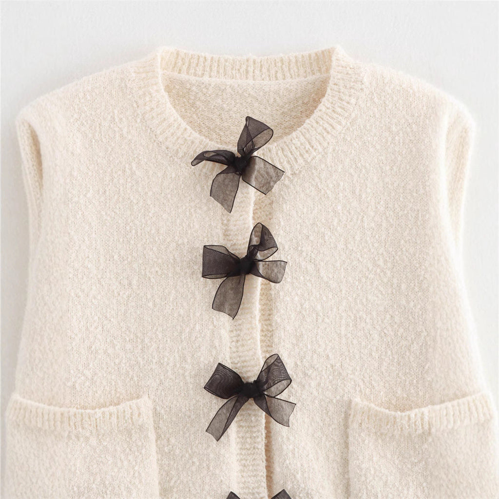 Women's Bouclé Jacket with Elegant Bows and Fringes